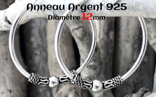 Anneau style Bali Argent 925 diametre 12 mm.