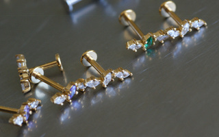 labret 1.2x6 Acier Dore - zircon sertis - autre vue